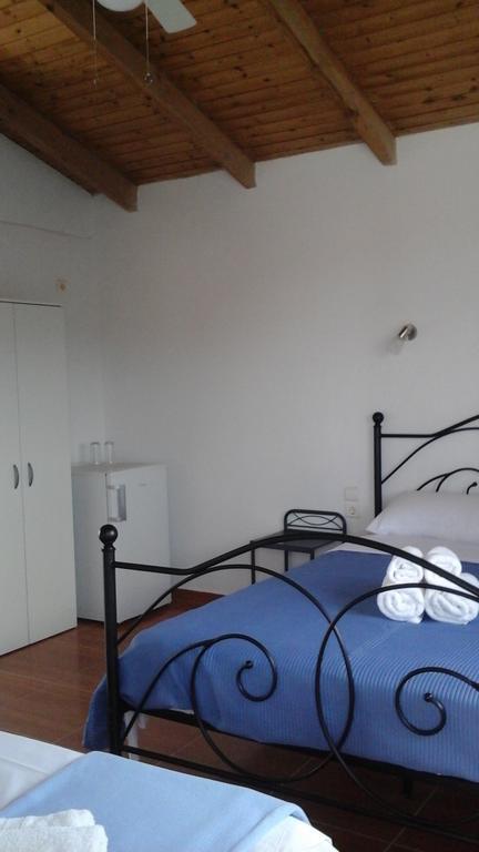Πανσιόν Lisa's Place Ελαφόνησος